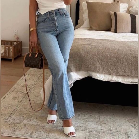 Women’s Low Block Chunky Heeled Mules/Heels - Picture 3 of 7